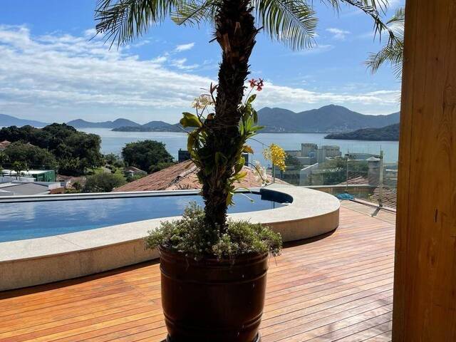 Casa para Venda em Florianópolis - 5