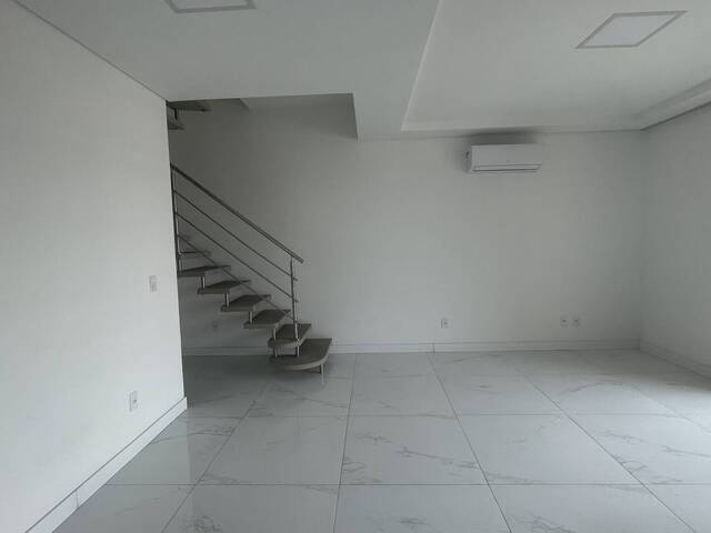 Apartamento para Locação em Florianópolis - 4